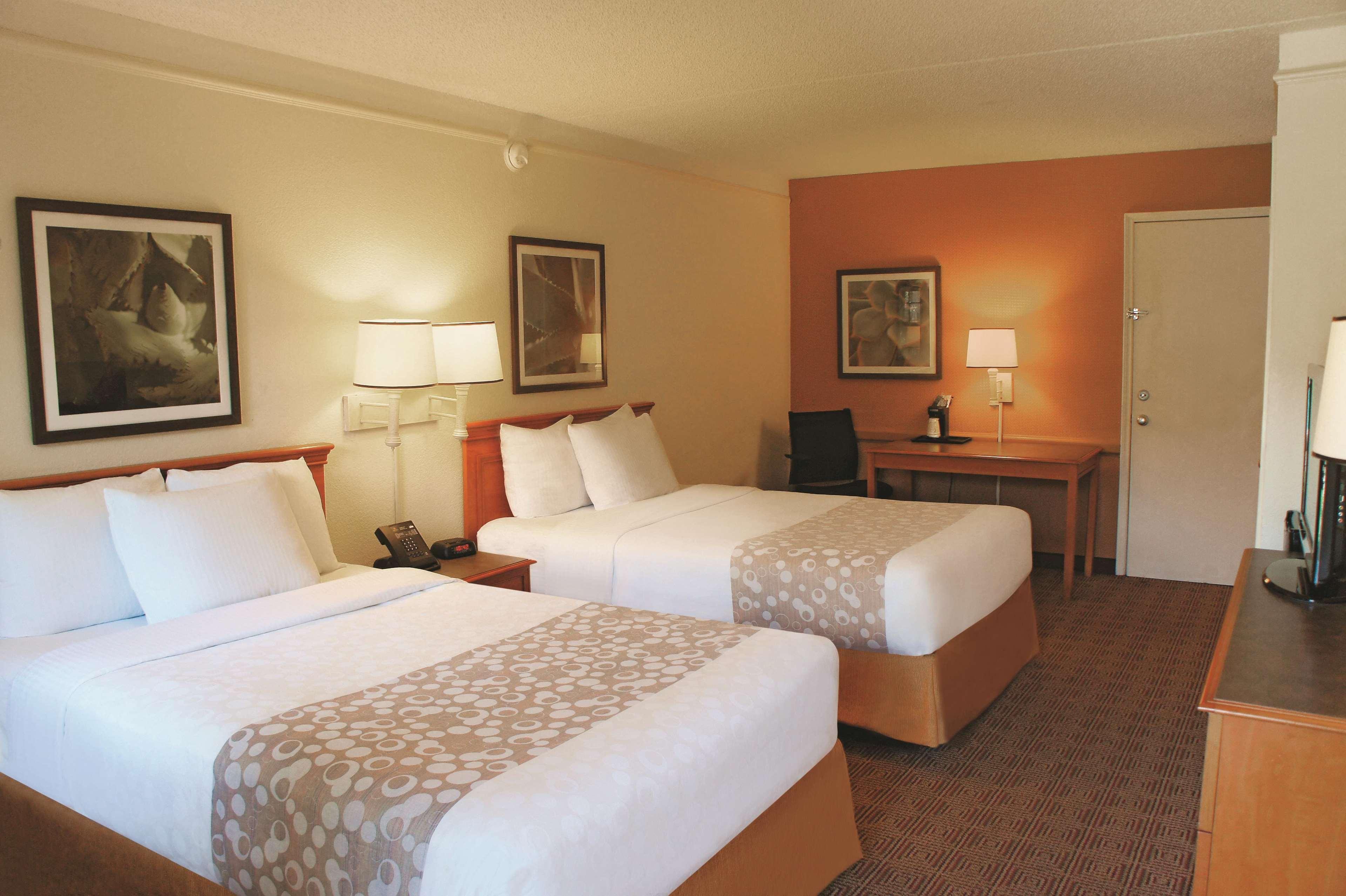 Baymont By Wyndham Houston La Porte Exterior photo