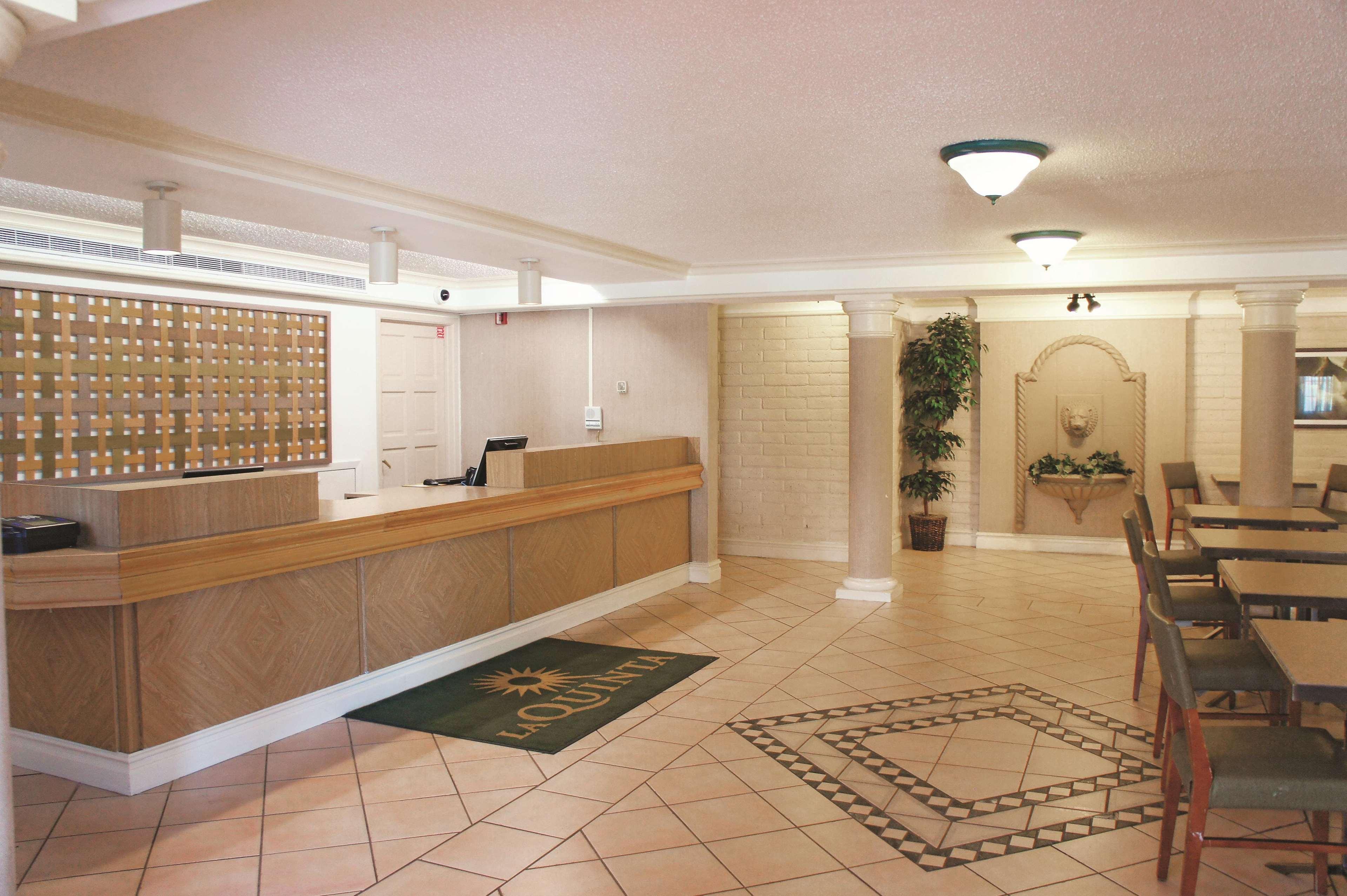 Baymont By Wyndham Houston La Porte Exterior photo